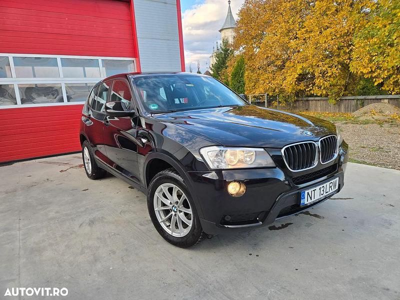 Culoarenegru Utilizat 2013 BMW X3 SUV | 10.000 EUR (Super Preț) - Imagine 1/4