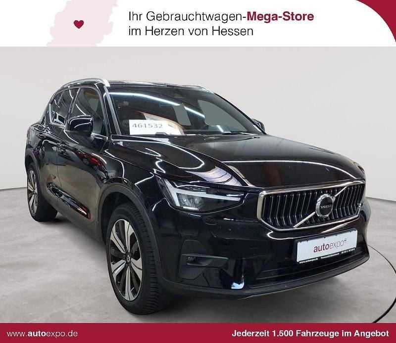 Utilizat 2022 Volvo XC40 Plus SUV | 29.938 EUR (Preț OK) - Imagine 1/1