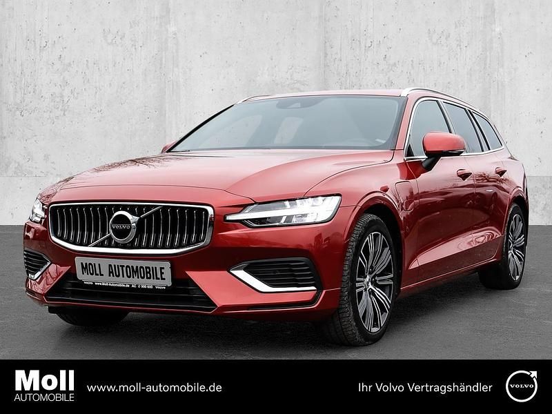 Utilizat 2022 Volvo V60 Core Break | 39.875 EUR - Imagine 1/1
