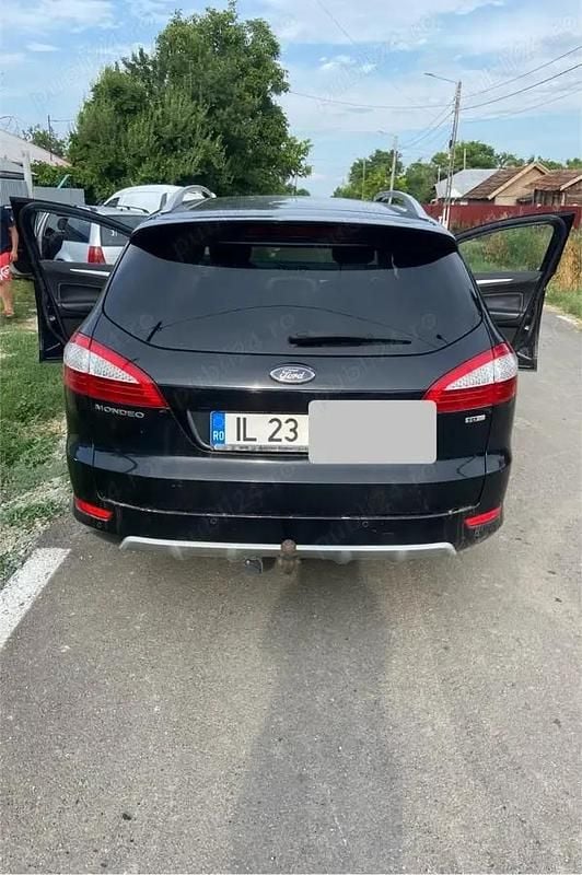 Second-hand Ford Mondeo 170 CP (125 kW) 2010 Hatchback
