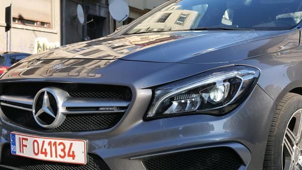 Utilizat 2014 Mercedes CLA200 Berlinǎ | 17.200 EUR - Imagine 1/4