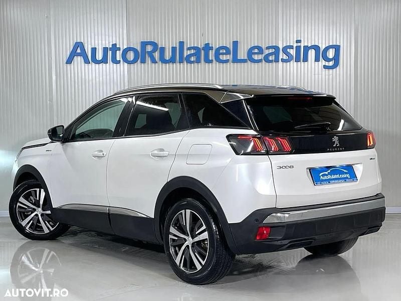 Second-hand Peugeot 3008 Allure 225 CP (165 kW) 2021 Culoarealb SUV