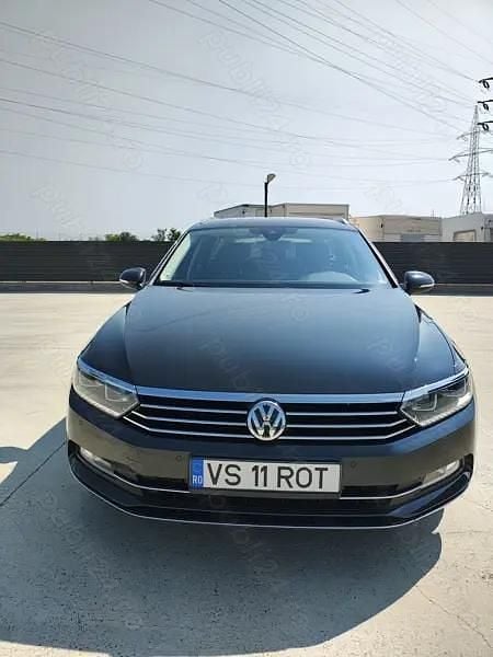 Second-hand VW Passat Highline 150 CP (110 kW) 2019 Gri Break