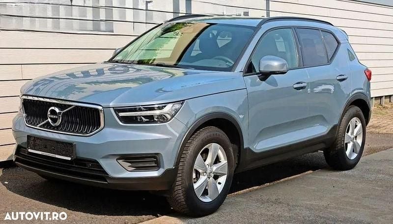 Albastru Utilizat 2022 Volvo XC40 Momentum SUV | 27.739 EUR (Preț OK) - Imagine 1/4