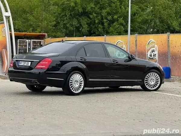 Second-hand Mercedes S350 258 CP (189 kW) 2012 Berlinǎ