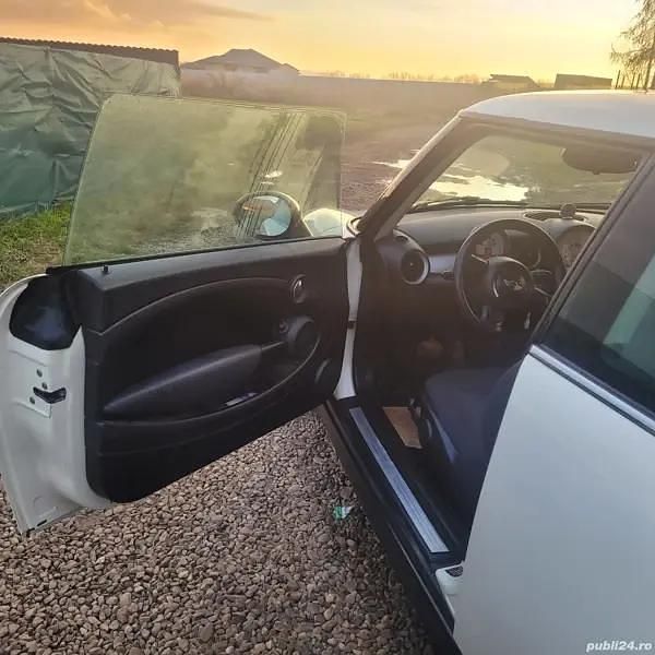 Second-hand Mini ONE 102 CP (75 kW) 2013 Alb Hatchback