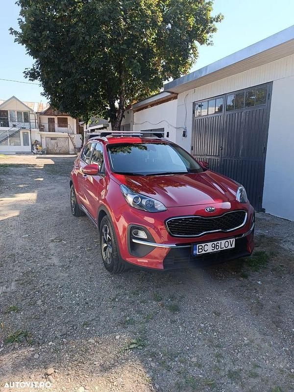 Culoarerosu Utilizat 2021 Kia Sportage Classic SUV | 20.900 EUR (Puțin scump) - Imagine 1/4
