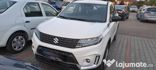 Utilizat 2024 Suzuki Vitara | 12.000 EUR - Imagine 1/4