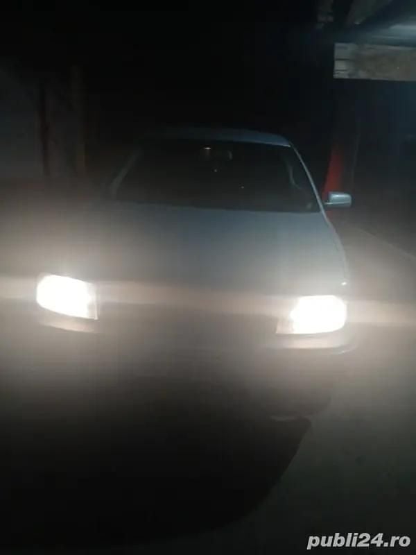 Gri Utilizat 2000 VW Bora Berlinǎ | 850 EUR - Imagine 1/4