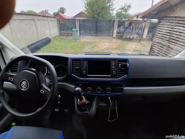 Second-hand VW Crafter 177 CP (130 kW) 2018 Alb Van