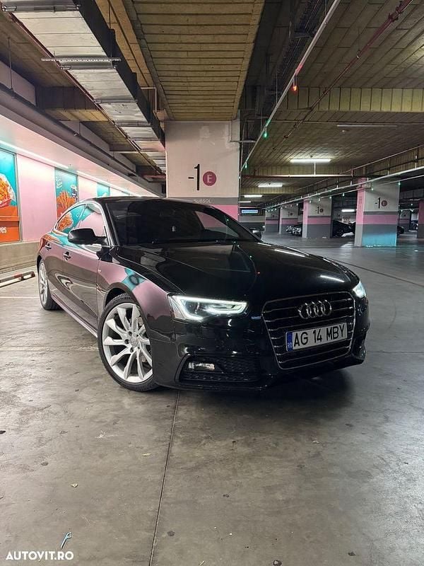 Culoarenegru Utilizat 2015 Audi A5 Sportback S-Line Hatchback | 14.000 EUR (Preț OK) - Imagine 1/4