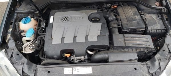 Utilizat 2012 VW Golf VII Berlinǎ | 5.300 EUR (Preț OK) - Imagine 1/4