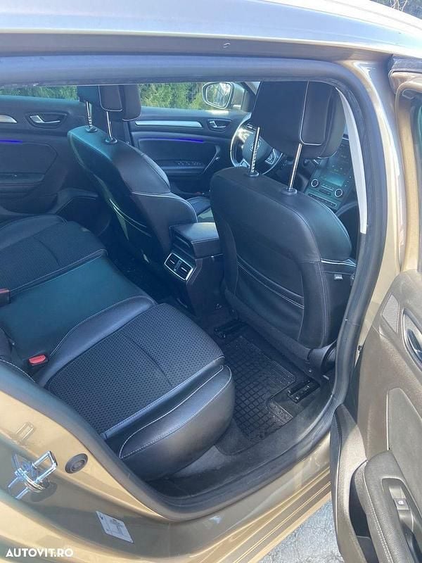 Second-hand Renault Mégane GrandTour 116 CP (85 kW) 2019 Culoaregalbeuriu Break