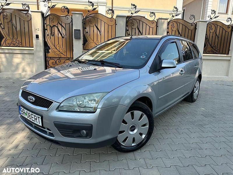 Culoaregri Utilizat 2005 Ford Focus Titanium Break | 2.000 EUR (Puțin scump) - Imagine 1/4