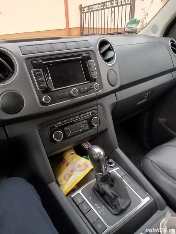 Second-hand VW Amarok 180 CP (132 kW) 2013 Gri Pickup