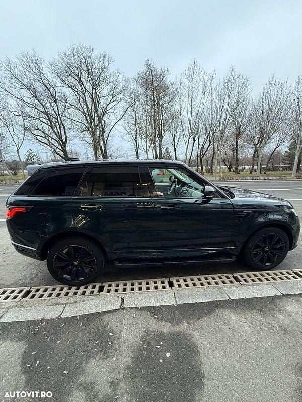 Second-hand Land Rover Range Rover Sport 258 CP (189 kW) 2018 Culoareverde SUV