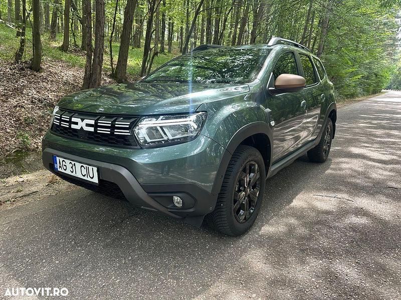Verde Utilizat 2023 Dacia Duster Celebration SUV | 19.000 EUR (Preț OK) - Imagine 1/4