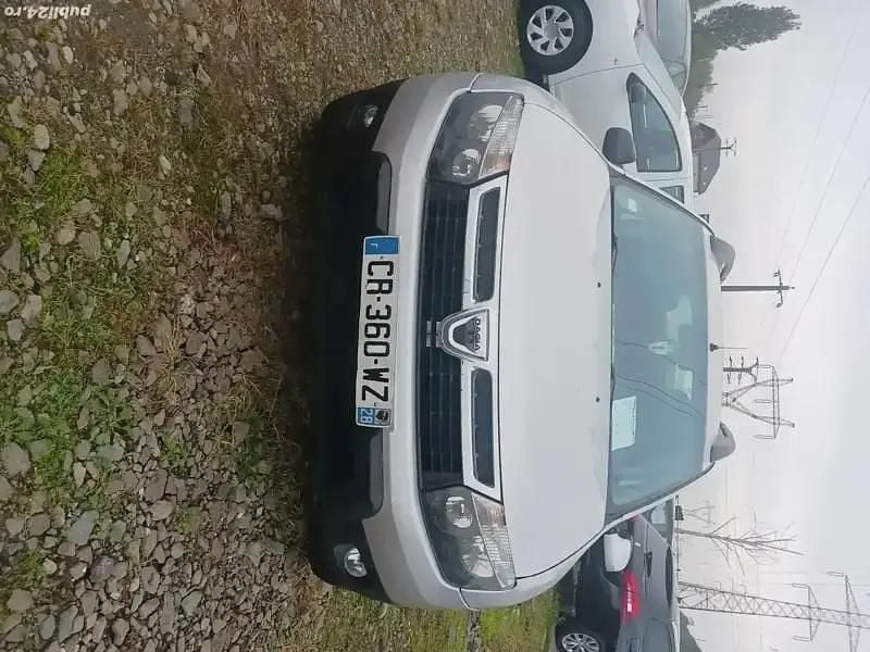 Utilizat 2013 Dacia Duster SUV | 6.350 EUR (Preț bun) - Imagine 1/4