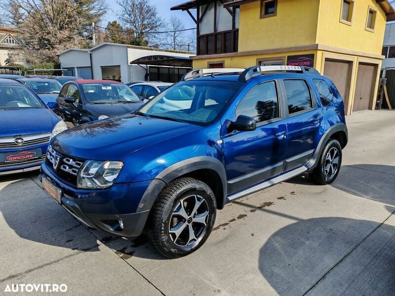 Albastru Utilizat 2017 Dacia Duster Lauréate SUV | 11.500 EUR (Preț OK) - Imagine 1/4