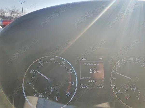 Utilizat 2015 Skoda Fabia Break | 5.000 EUR - Imagine 1/4