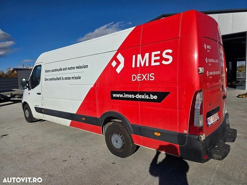 Second-hand Renault Master 163 CP (119 kW) 2016 Culoarealb Van