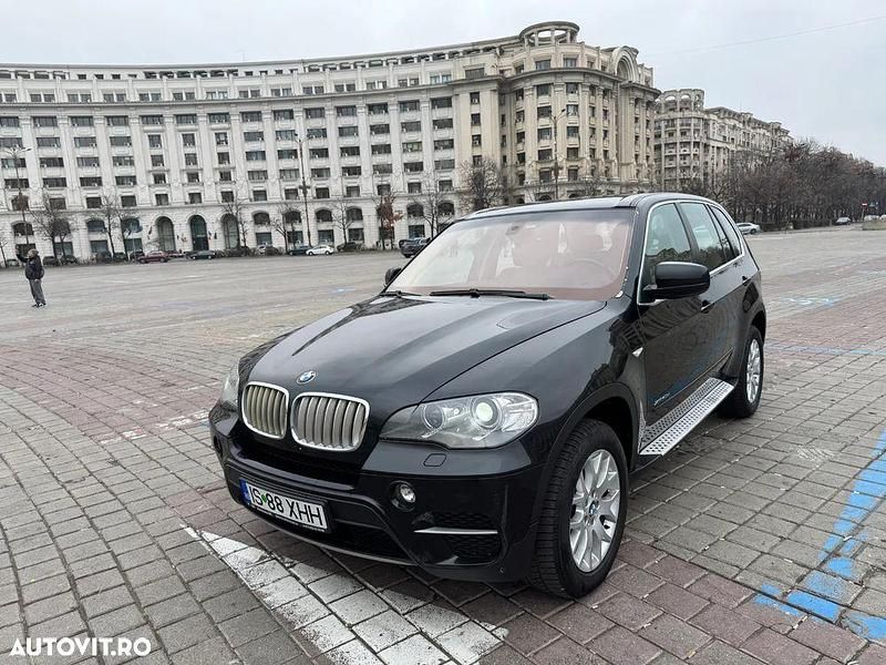 Culoarenegru Utilizat 2010 BMW X5 SUV | 9.900 EUR (Preț OK) - Imagine 1/4