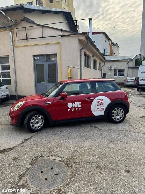Culoarerosu Utilizat 2019 Mini ONE Hatchback | 14.999 EUR (Preț OK) - Imagine 1/4