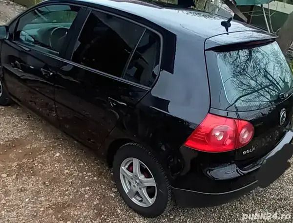 Utilizat 2006 VW Golf V Goal Hatchback | 2.500 EUR (Preț bun) - Imagine 1/4