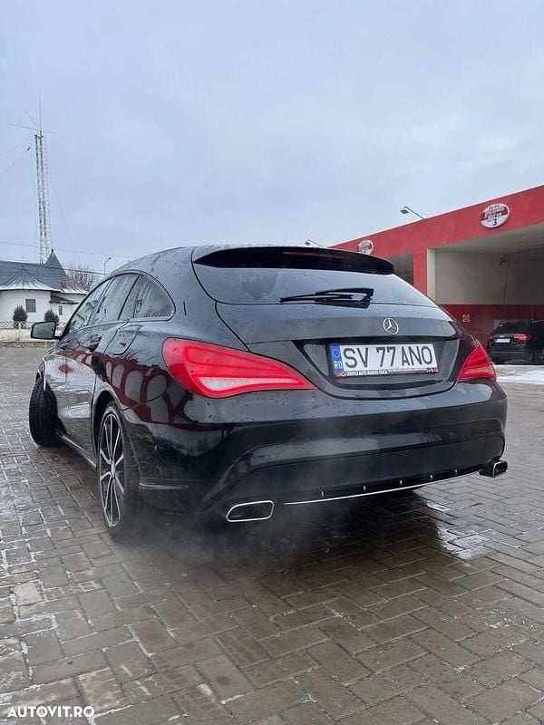 Second-hand Mercedes CLA200 136 CP (100 kW) 2015 Culoarenegru Break