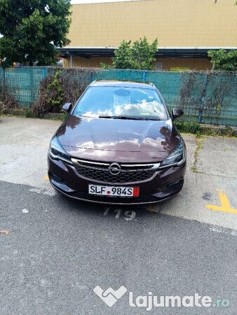 Maro Utilizat 2017 Opel Astra Innovation Break | 7.990 EUR (Puțin scump) - Imagine 1/4