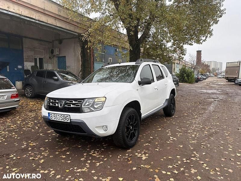 Culoarealb Utilizat 2017 Dacia Duster Ambiance SUV | 7.200 EUR (Super Preț) - Imagine 1/4