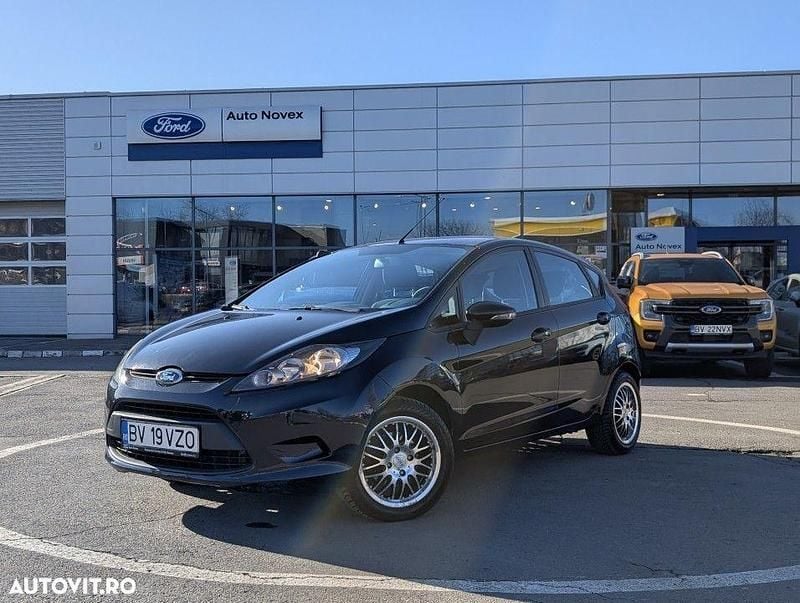 Second-hand Ford Fiesta 82 CP (60 kW) 2010 Culoarenegru Hatchback