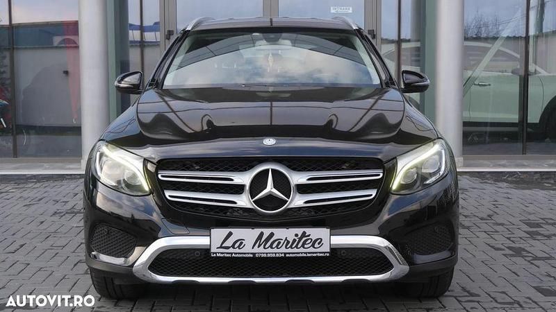 Negru Utilizat 2016 Mercedes GLC220 SUV | 15.600 EUR (Preț bun) - Imagine 1/4