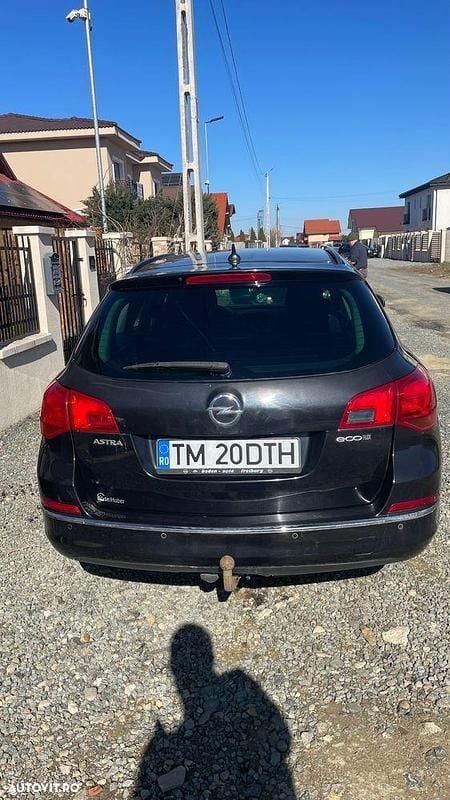 Second-hand Opel Astra 130 CP (95 kW) 2013 Culoarenegru Break