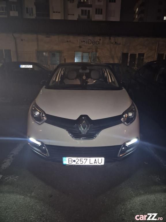 Bej Utilizat 2015 Renault Captur Intens SUV | 8.200 EUR (Preț OK) - Imagine 1/4