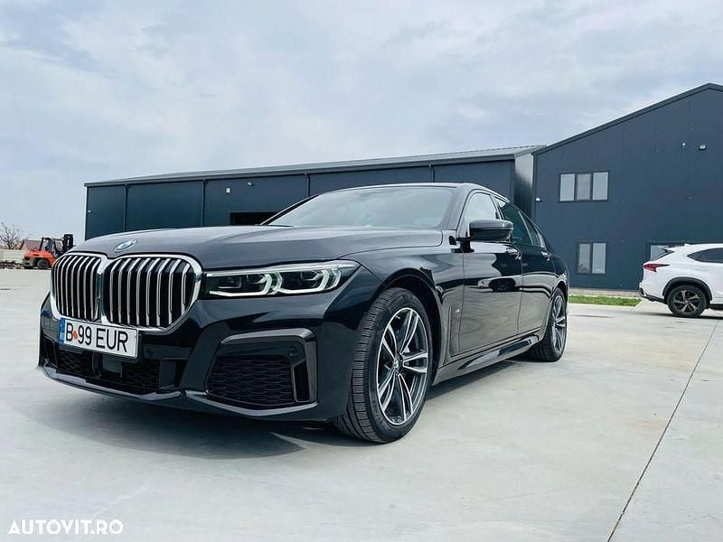 Negru Utilizat 2021 BMW 730 Berlinǎ | 54.500 EUR (Preț bun) - Imagine 1/4