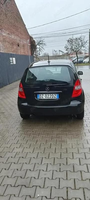 Second-hand Mercedes A150 90 CP (66 kW) 2010 Negru Berlinǎ
