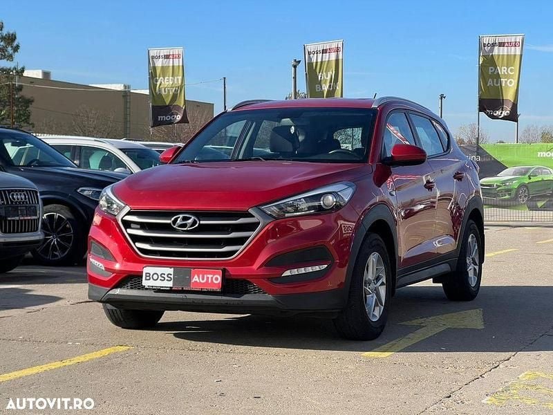 Culoarerosu Utilizat 2015 Hyundai Tucson Intro Edition SUV | 11.990 EUR (Puțin scump) - Imagine 1/4