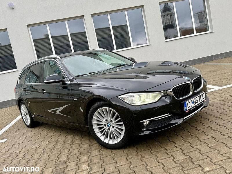 Culoarenegru Second-hand 2015 BMW 320 Efficient Dynamics Break | 8.250 EUR (Preț bun) - Imagine 1/4