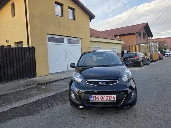 Second-hand Kia Picanto 70 CP (51 kW) 2012 Culoarenegru Hatchback
