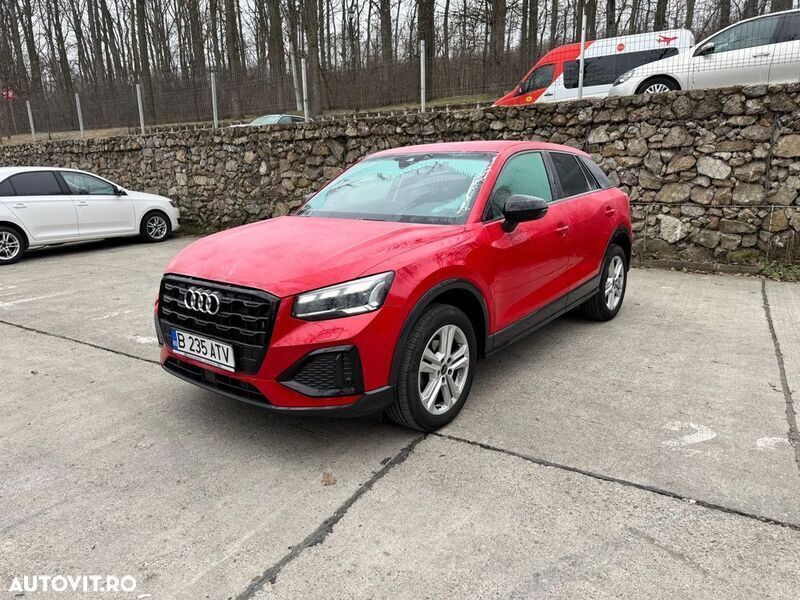 Rosu Utilizat 2023 Audi Q2 Advanced SUV | 22.995 EUR (Preț bun) - Imagine 1/4