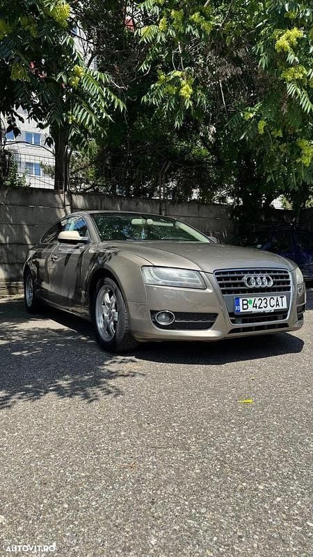 Second-hand Audi A5 160 CP (117 kW) 2011 Culoaregalbeuriu Coupe