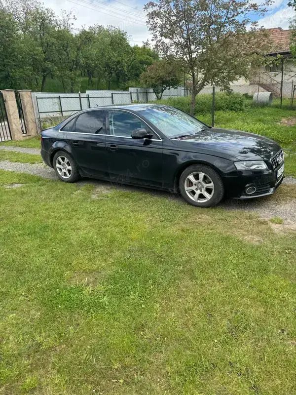 Utilizat 2009 Audi A4 Berlinǎ | 7.800 EUR (Puțin scump) - Imagine 1/4