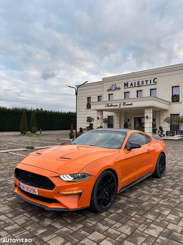 Second-hand Ford Mustang 317 CP (233 kW) 2020 Culoareportocaliu Coupe