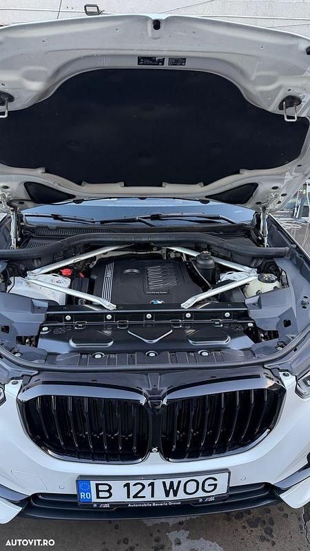 Second-hand BMW X5 Comfort Edition 340 CP (250 kW) 2019 Culoarealb SUV