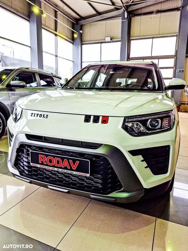 Alb Nouă 2024 Ssangyong Tivoli SUV | 19.900 EUR - Imagine 1/4