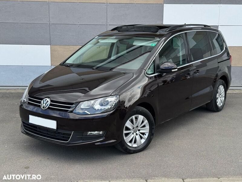 Second-hand VW Sharan Comfortline 150 CP (110 kW) 2017 Maro Monovolum