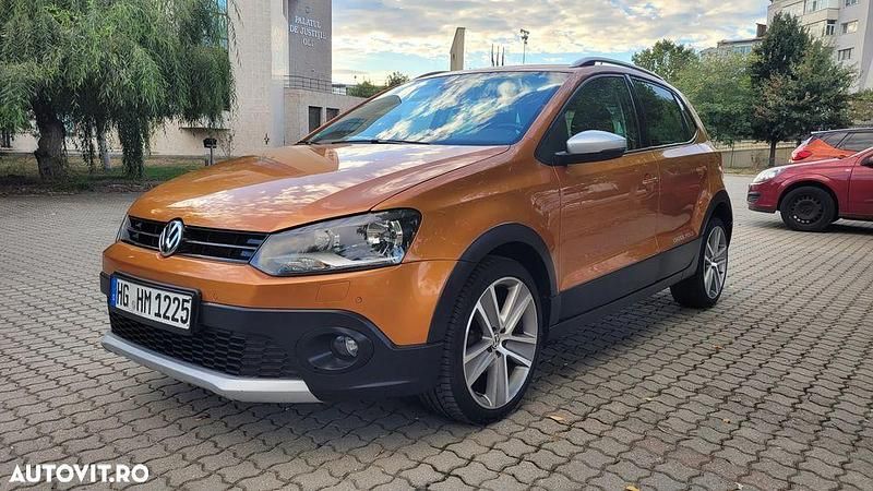 Culoarealte culori Utilizat 2014 VW Polo Cross Hatchback | 8.190 EUR - Imagine 1/4