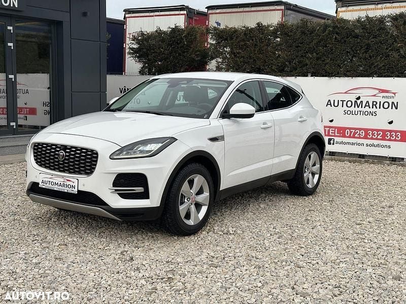 Second-hand Jaguar E-Pace R-Dynamic 163 CP (119 kW) 2021 Culoarealb SUV