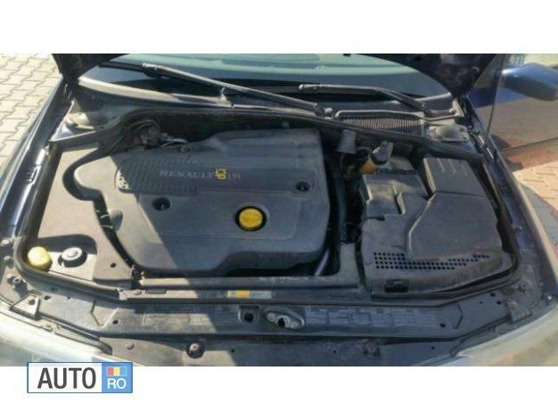 Second-hand Renault Laguna II 105 CP (77 kW) 2002 Albastru Berlinǎ